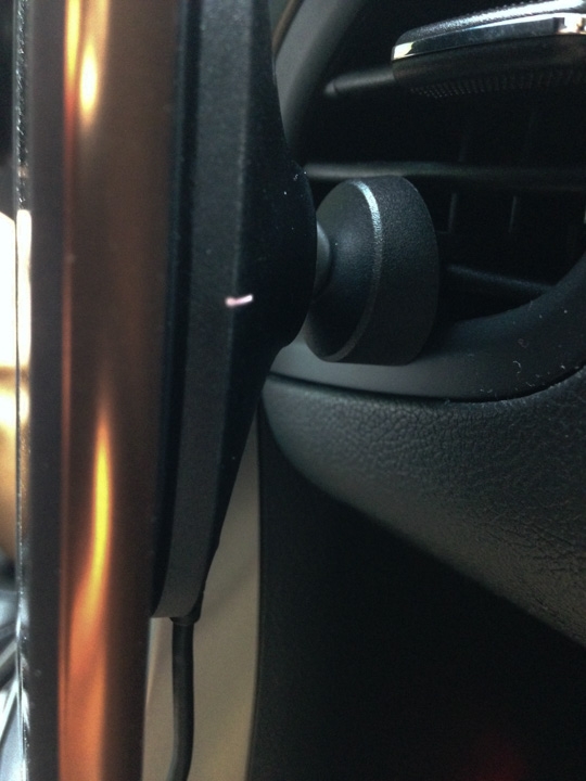 聊聊moshi SnapTo 磁吸無線充電手機車用支架 & iGlaze SnapTo手機保護殼