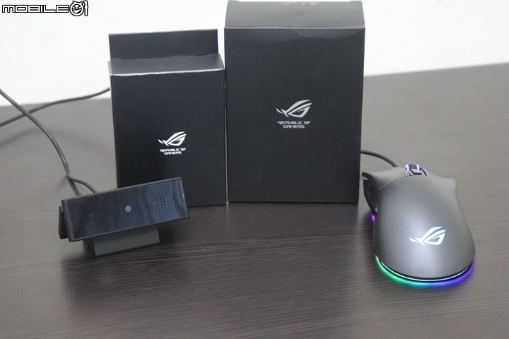 兼具PD充電實用性和效能暢玩AAA遊戲,大尺寸電競筆電ROG Zephyrus S GX701開箱心得
