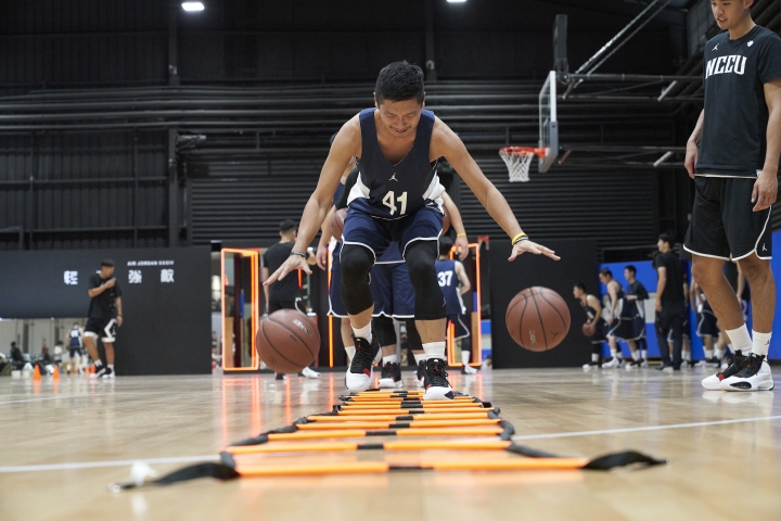 Air Jordan XXXIV台灣體驗會實穿分享 輕盈、支撐、反應三位一體!