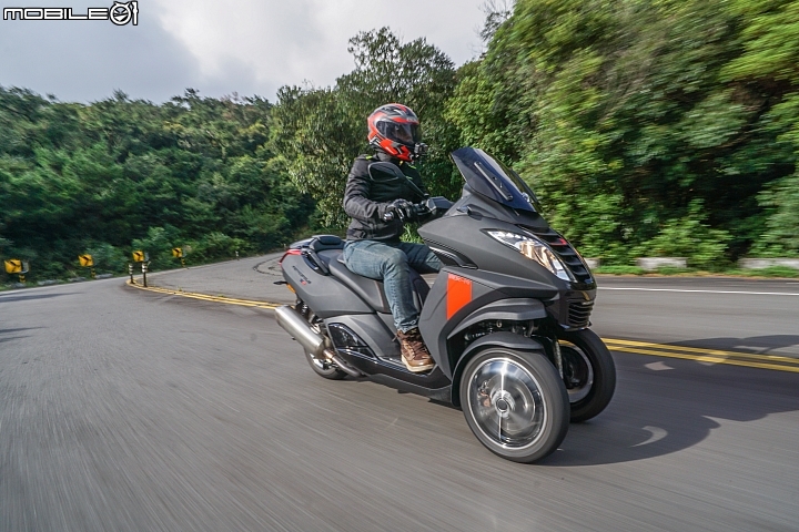 PEUGEOT METROPOLIS 400 RX-R 試駕 法系三輪車全台首試