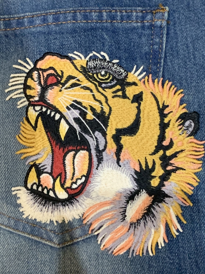 「開箱」GUCCI 虎頭🐯無蛇尾🐍刷白丹寧褲