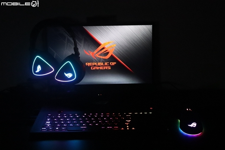 兼具PD充電實用性和效能暢玩AAA遊戲,大尺寸電競筆電ROG Zephyrus S GX701開箱心得