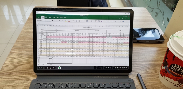 點我看大圖 《Samsung Galaxy Tab S6無筆電挑戰》使用心得