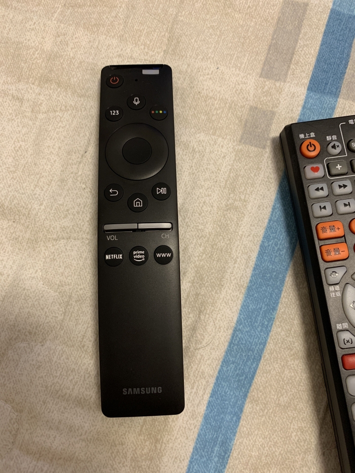 SAMSUNG UA55RU7400WXZW開箱