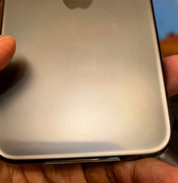 這次Iphone11官網貨的外觀瑕疵