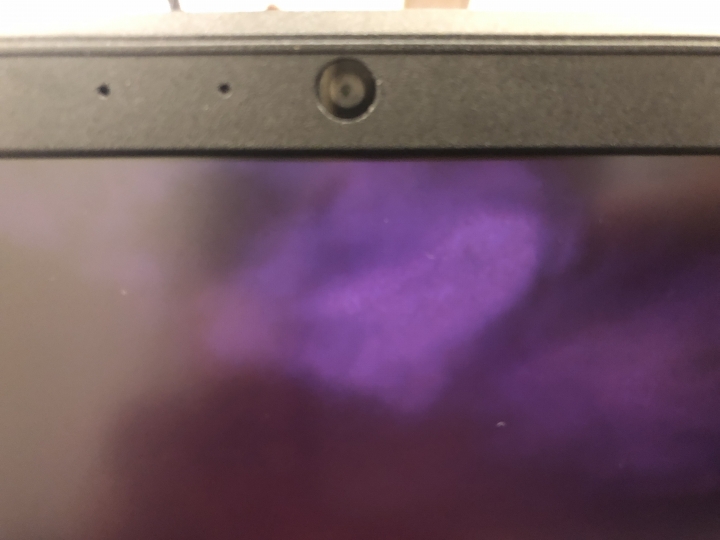ASUS F571 高CP值筆電簡單開箱 Feat鳳梨鮮蝦燉飯