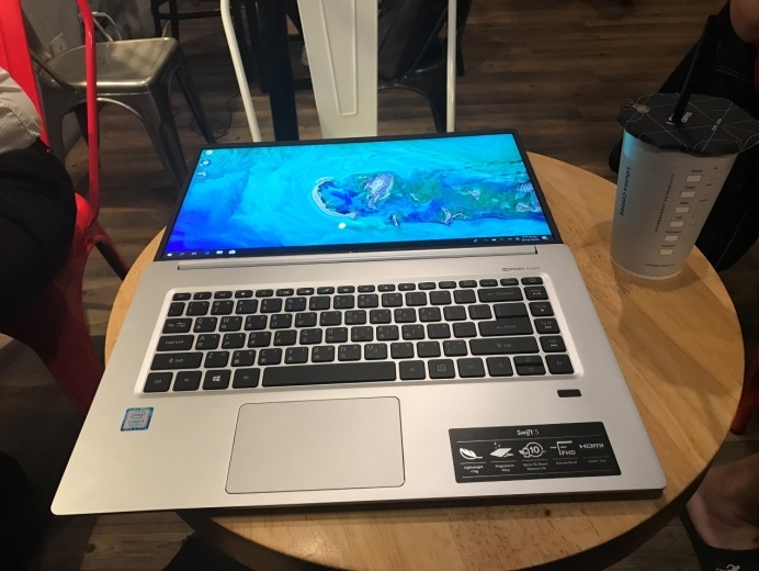 [分享] 開會和出差都能輕輕鬆鬆的Acer Swift 5