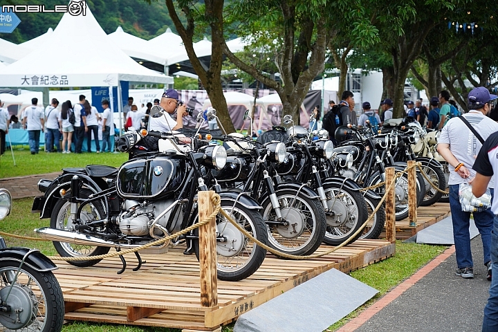 BMW Motorrad Days 2019 重機大會師！李佳薇現場演唱、R 75 二戰古董車來台！