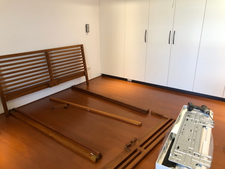 【開箱】光與影、黑白灰 台中逢甲 4房 重點裝潢 好 ~~~ 不簡單 ( 純看裝潢內容 )