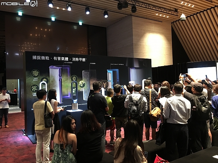 《Dyson Pure Hot + Cool Cryptomic HP06》三合一涼暖智慧空氣清淨機一機多用真方便-試用心得