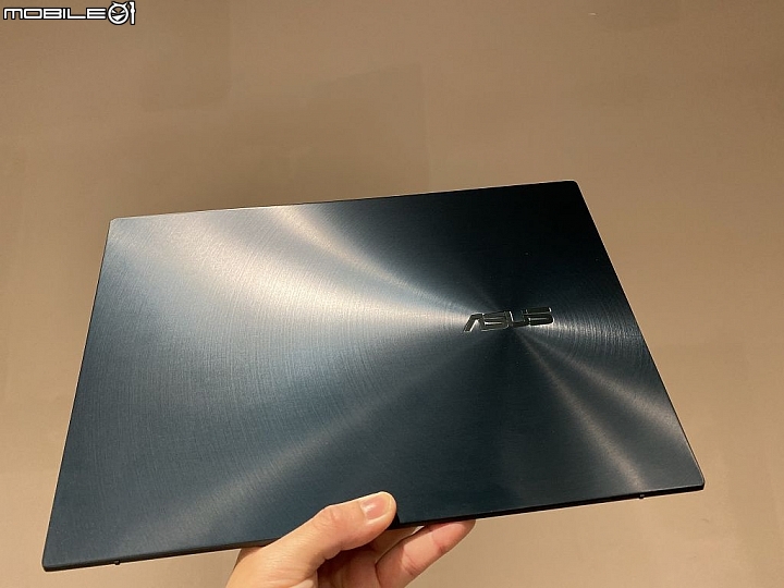 豪華多工雙螢 ZenBook Duo UX481 Core 10th 新機入手開箱