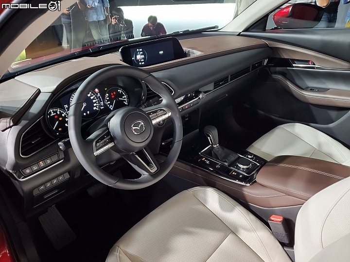 【採訪】全新Mazda CX-30跨界休旅正式發表,四車型自89.9萬元起!