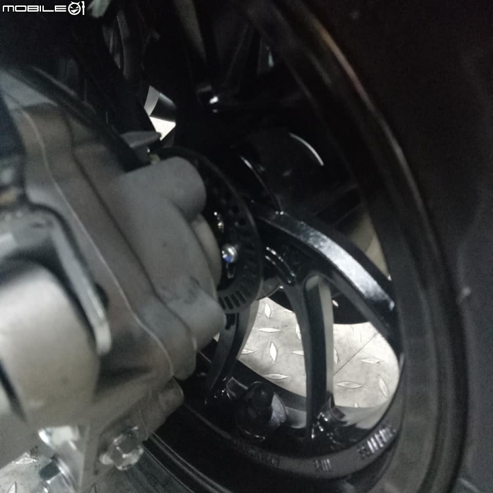 10月14日 牽車了 Z1 Attila 雙碟ABS版 開箱