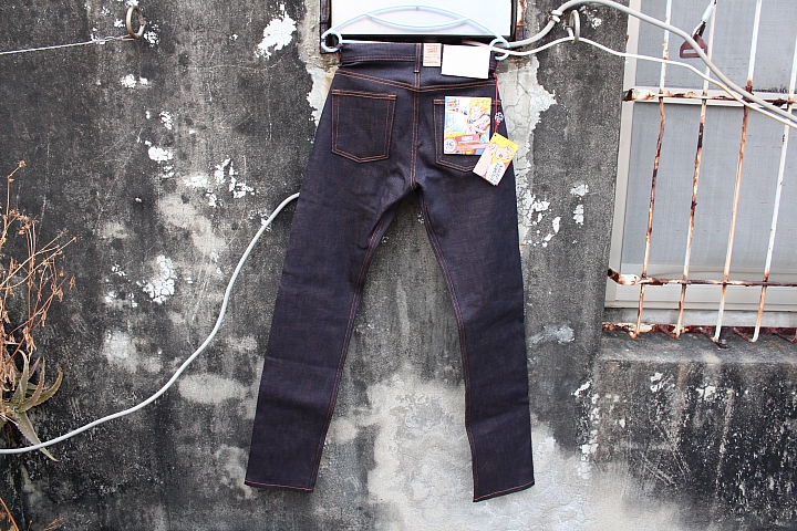 點我看大圖 【開箱實穿分享】N&F 裸女 七龍珠 悟空 Goku Super Saiyan Selvedge.Naked & Famous x Dragon ball