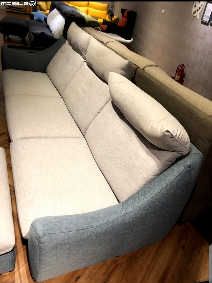 【開箱文】心中最優秀的赫里亞手工沙發-台南旗艦店