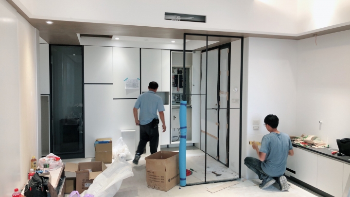【開箱】光與影、黑白灰 台中逢甲 4房 重點裝潢 好 ~~~ 不簡單 ( 純看裝潢內容 )