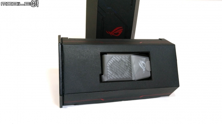 『開箱』ROG Phone II 王者再臨！