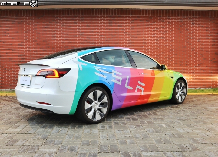 【Tesla開回家體驗】報名提案彩虹Tesla Model 3特別計畫,就有機會免費體驗三天旅程