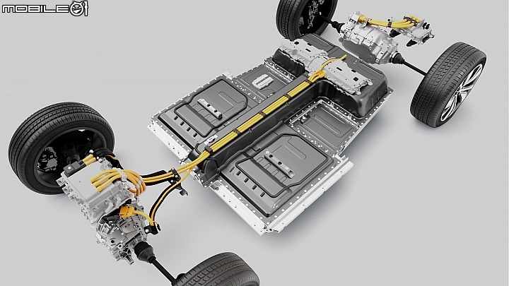 【海外新訊】Volvo推出首款純電車「XC40 Recharge」,功率408hp並具備400km以上續航里程!
