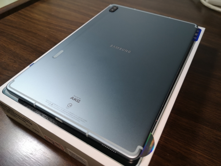 小大一入手SAMSUNG TAB S6的小小心得