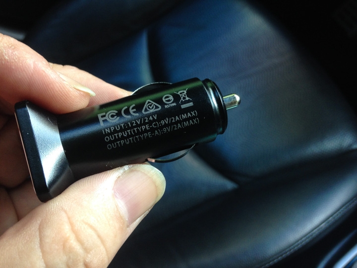 聊聊moshi SnapTo 磁吸無線充電手機車用支架 & iGlaze SnapTo手機保護殼