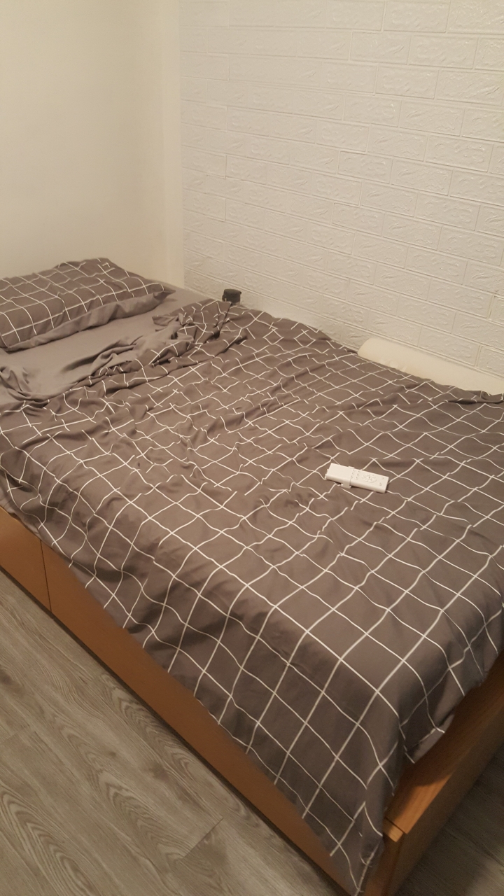 《開箱》省錢 純手工DIY 大改造房間 無印風 (其實就是買無印SUS層架而已XD)