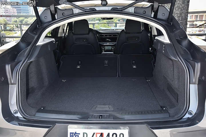 Jaguar I-PACE EV400 HSE 試駕 實至名歸的嶄新電動休旅選擇!