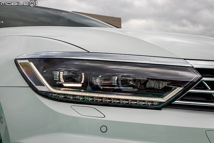 Volkswagen Passat Variant 330TSI R-line 30 Million Edition 試駕 質感配備更精進的優質旅行車
