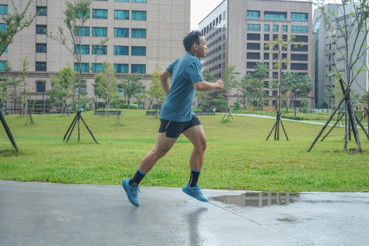 MERRELL BARE ACCESS XTR SWEEPER 跑鞋實測 為環保永續起跑