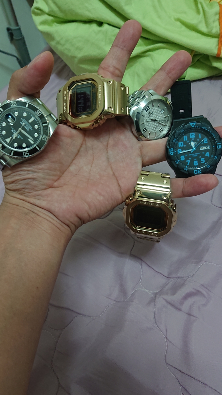 等了3個月終於買到了GMW-B5000GD-9DR金色