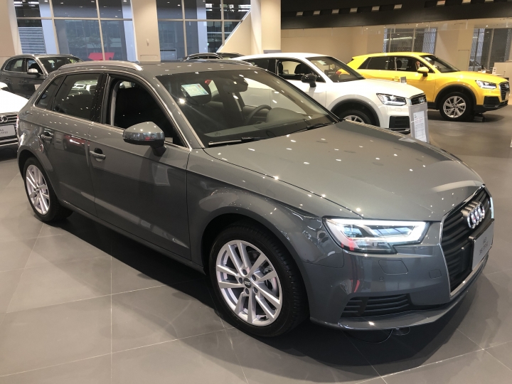 [開箱]  2019 Audi A3 sportback 35 TFSI premium