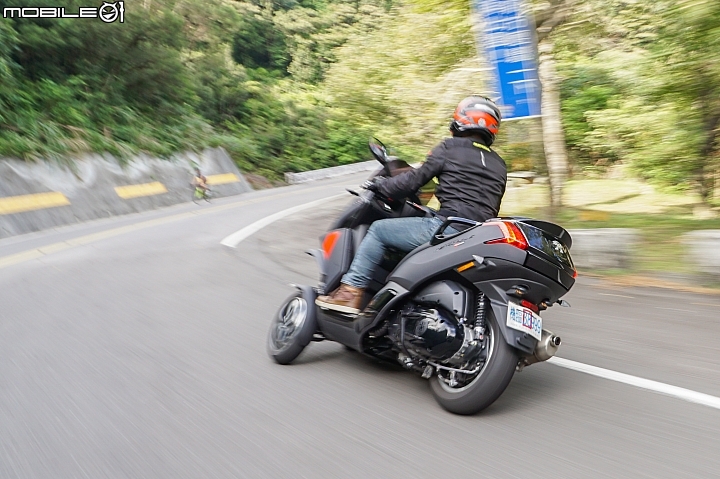 PEUGEOT METROPOLIS 400 RX-R 試駕 法系三輪車全台首試