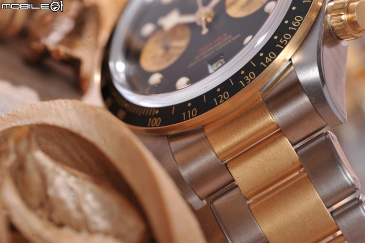 秋天的金色玫瑰—Tudor 79363 Black bay分享