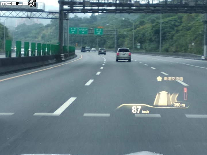 純分享過程BMW G01 X3 20i 交車一星期了..