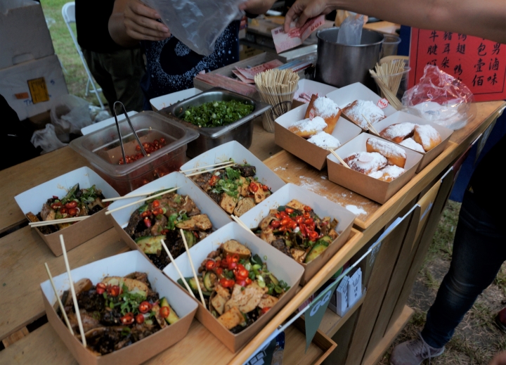 〔美食新語〕城市野營嘉年華美食大飄香