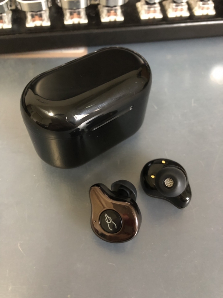Sabbat E12 Ultra & X12 Pro簡單比較分享
