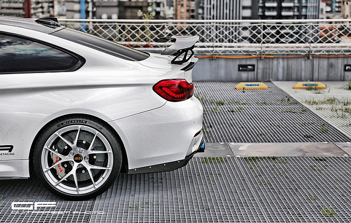 --大內高手-- BMW F82 M4 重裝火力 改裝分享