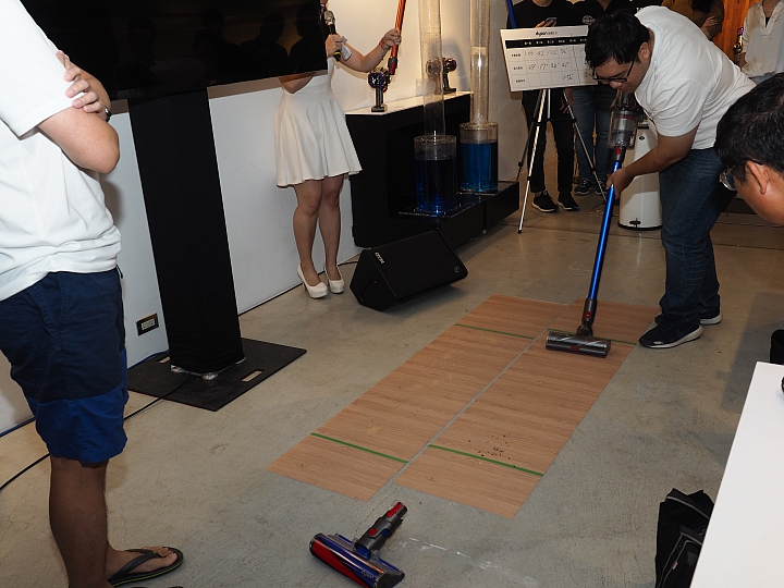 媽！我從Mobile01 X  Dyson V11 達人養成班畢業了～
