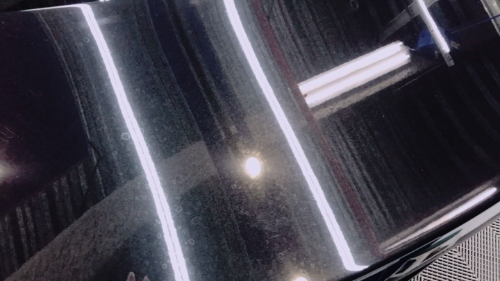 急問，車子回廠修理，卻弄得全車都是水傷