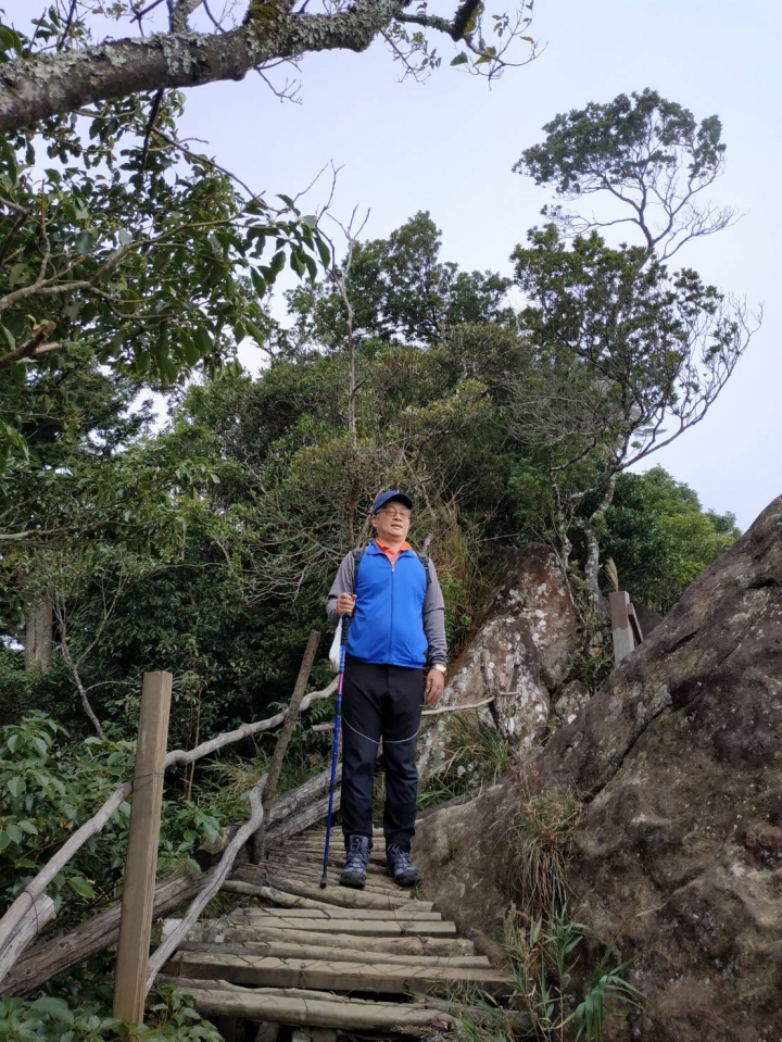 尖石鄉三大神木群步道，北得拉曼山