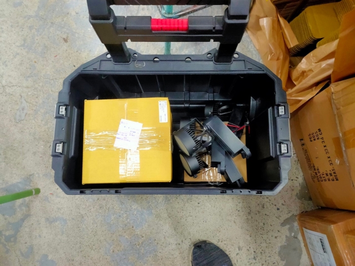 [開箱分享] 特力屋KETER工具箱