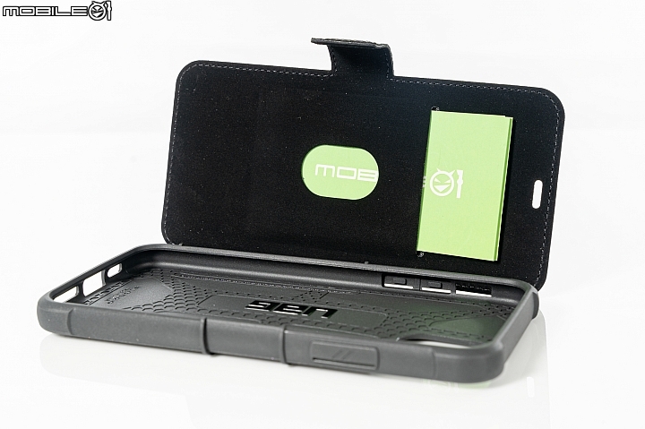 UAG iPhone 11 全系列軍規保護殼開箱 手持無懼 率性百搭