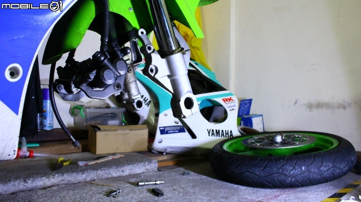 [DIY] ZXR250 前倒叉漏油! 簡易分解保養圖文