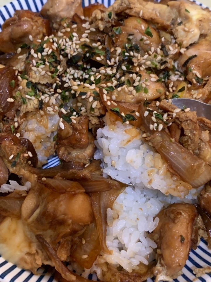 分享簡單能做的親子丼