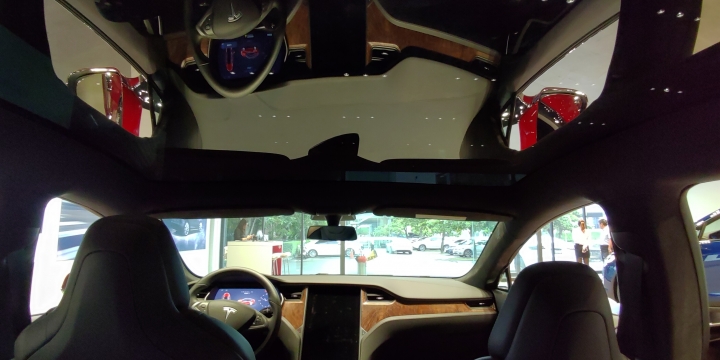 《Model Y》路試新照片 (2019/10)