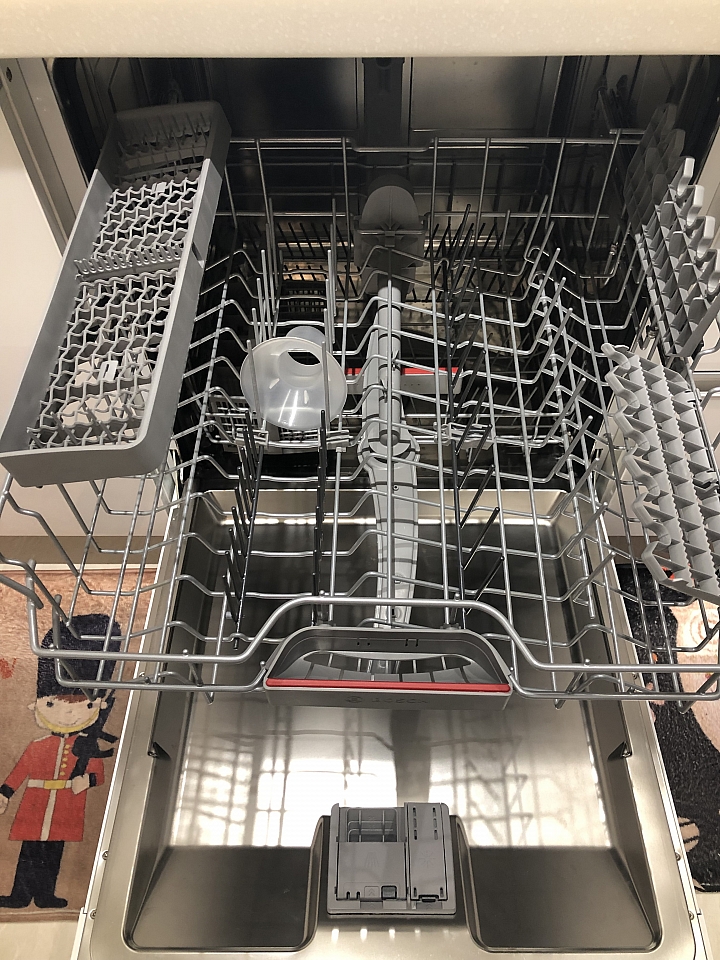 點我看大圖 BOSCH入門款洗碗機-SMS53E12TC 使用開箱 (文多圖少)-新增與Costco銷售機種差異圖