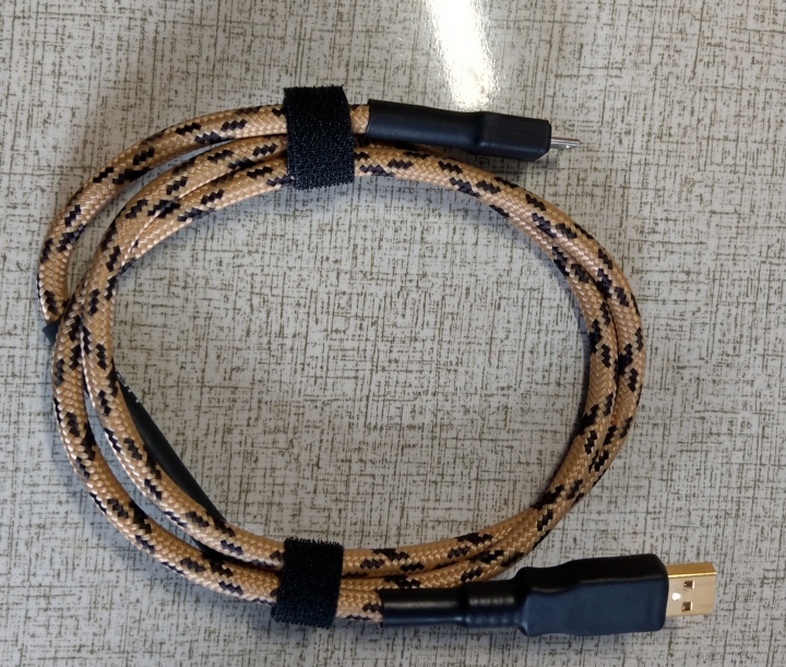 NEOTECH NEUB-3020訊號線開箱分享
