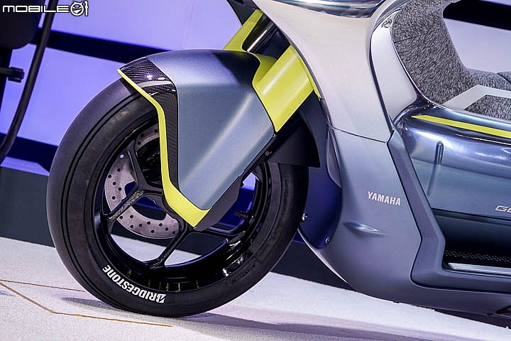 【TMS2019】YAMAHA 直系血親電動車 E01、E02 東京車展公開！MW Vision 有棚三輪傾斜電動概念車首發！