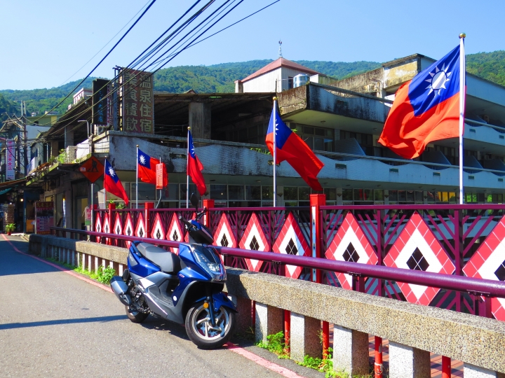 趁著假日好天氣，騎著FNX來趟 北宜北海岸 之旅！