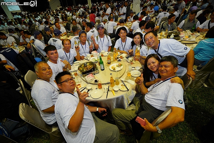 BMW Motorrad Days 2019 重機大會師！李佳薇現場演唱、R 75 二戰古董車來台！